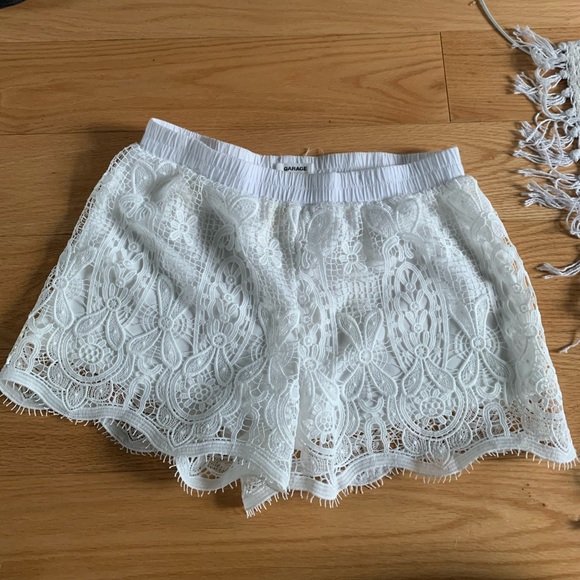 Garage Lace Shorts - Picture 1 of 3